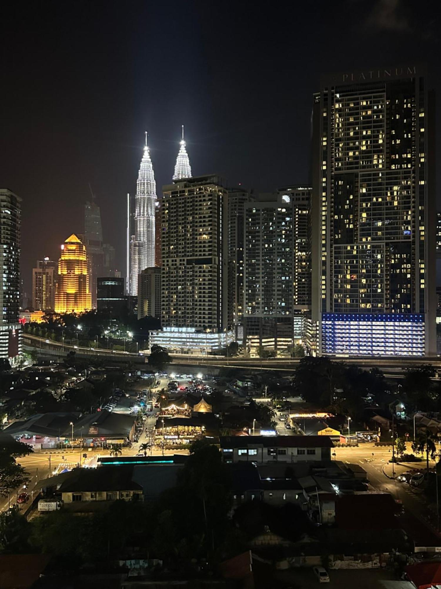 Chamber Suites Klcc Kuala Lumpur Exterior photo